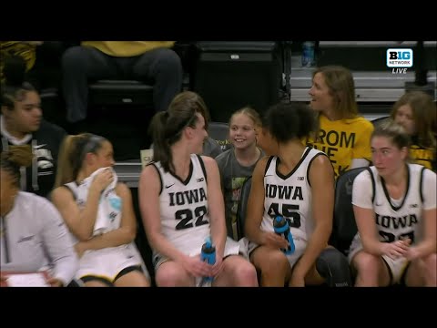 😂🥰 Caitlin Clark Asked For Autograph DURING GAME On Bench By Young Girls Fans, Gets It After Game