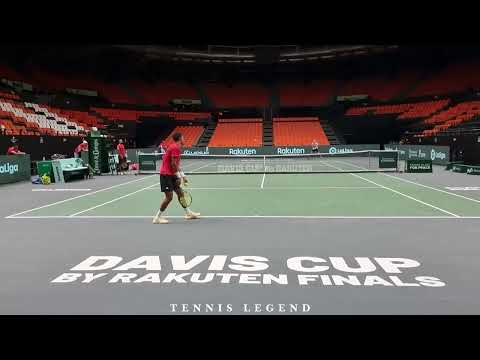 What it&#039;s like to face Felix Auger-Aliassime&#039;s serve ! (Practice Davis Cup Group Stage 2022)