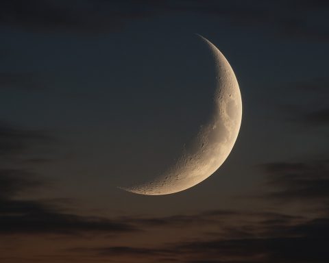 Why May 30’s Crescent Moon Holds a Hidden Lunar Wonder You Don’t Want to Miss